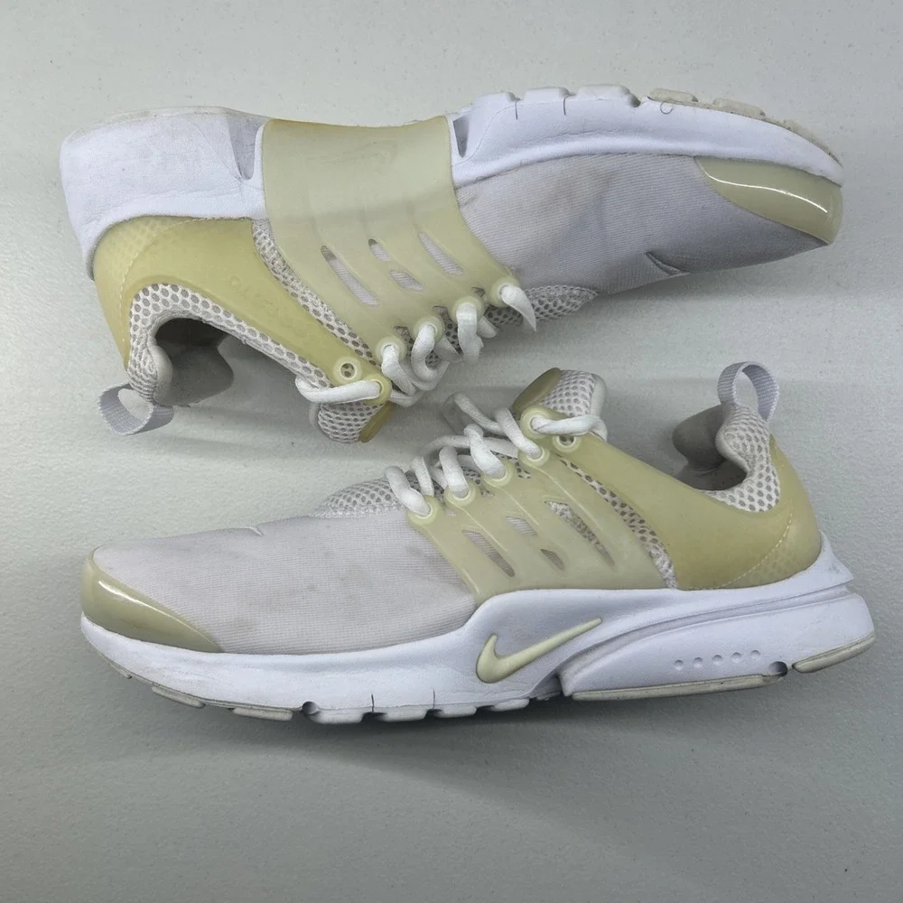 Nike Air Presto GS Triple White Youth Size 7Y, Women's Size‎ 8.5 833875-100